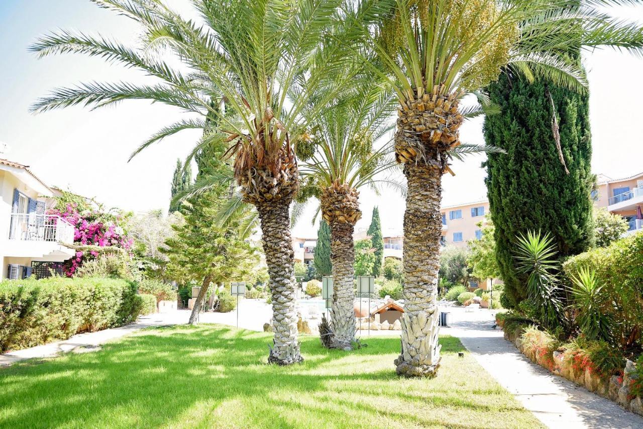 Paradise Gardens With A Large Terrace Paphos ภายนอก รูปภาพ