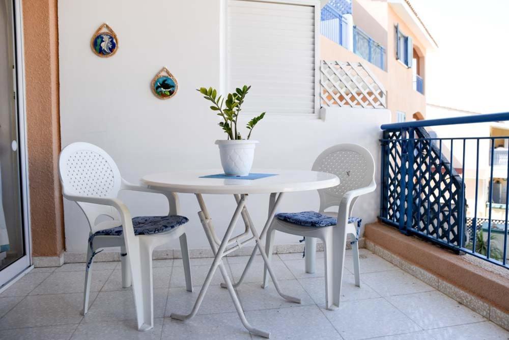 Paradise Gardens With A Large Terrace Paphos ภายนอก รูปภาพ