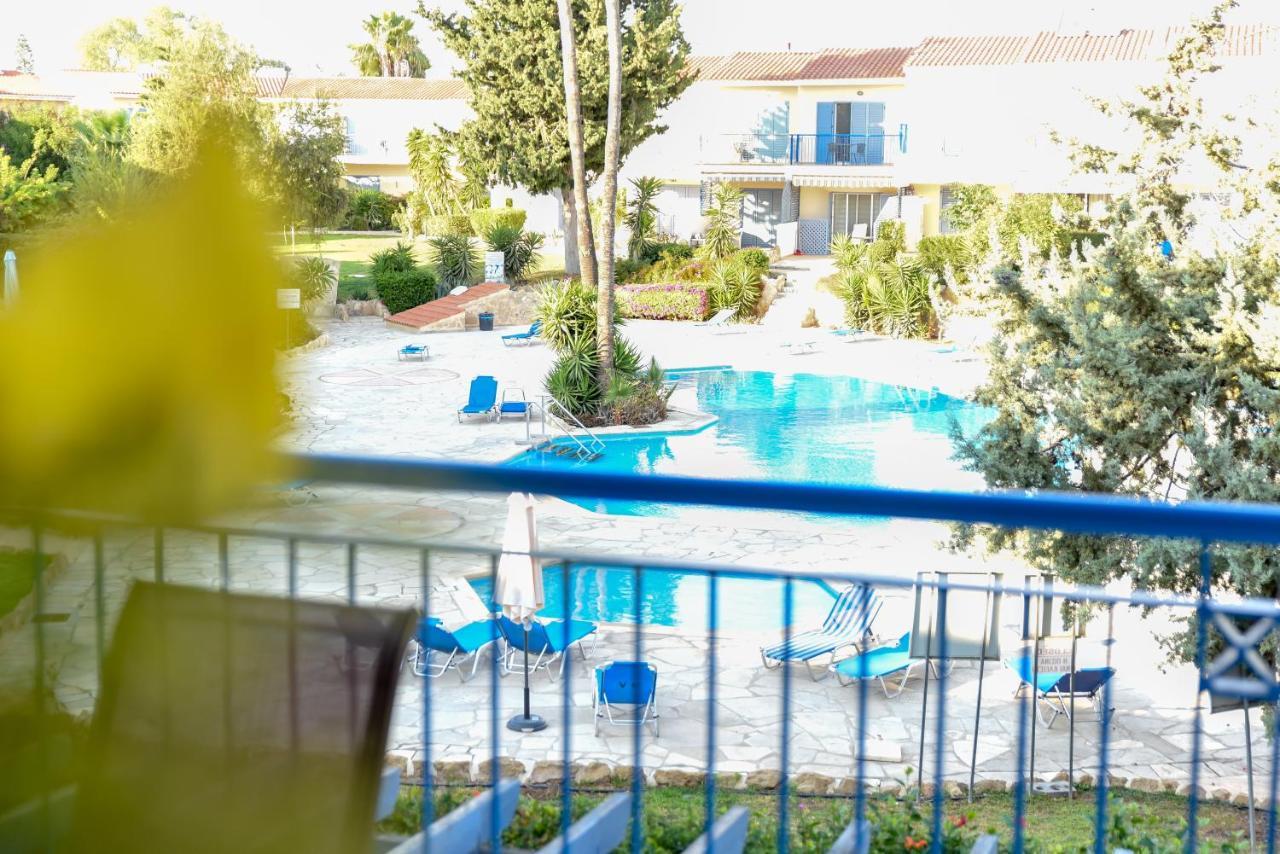 Paradise Gardens With A Large Terrace Paphos ภายนอก รูปภาพ