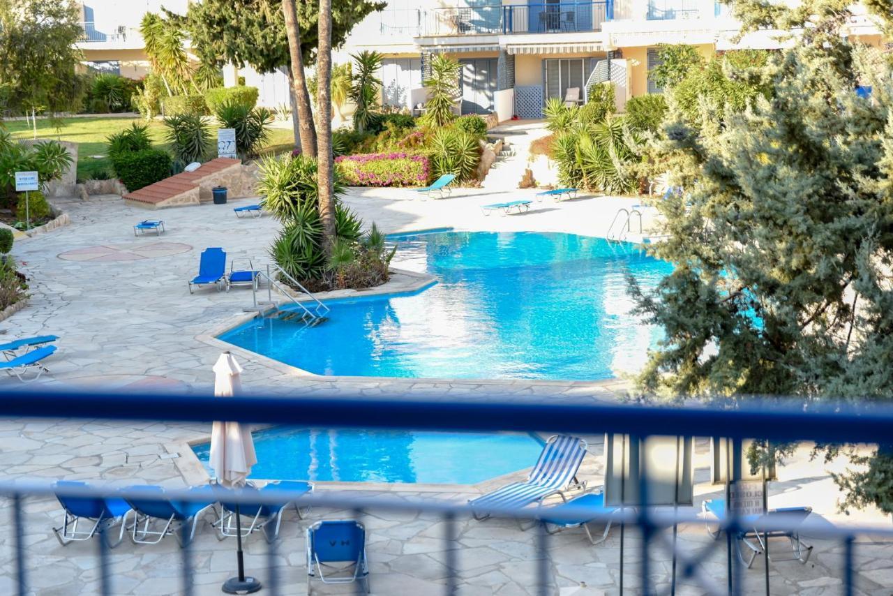 Paradise Gardens With A Large Terrace Paphos ภายนอก รูปภาพ